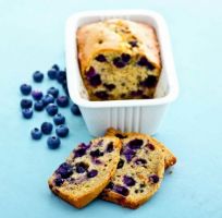 Wholewheat Plumcake with Blueberries