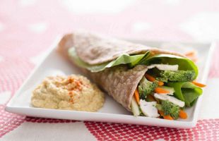 Whole Meal Flatbreads with Lupine Humus and Crunchy Veggies