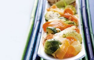 Sprouts and Vegetables Pan with Thyme