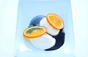 Quenelle of Cottage Cheese with Baked Oranges and Chocolate